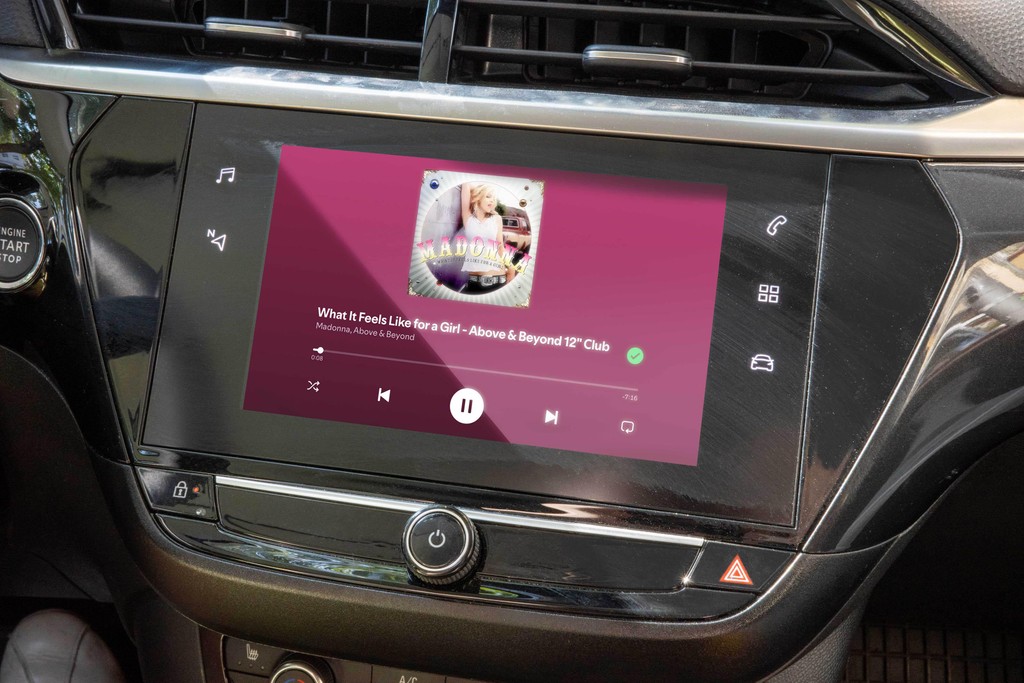 Dinamo Custom Typeface Spotify Car Madonna Mockup Christina Lehmkuhl High Res 2024