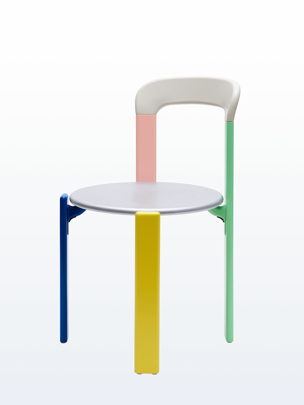 Dinamo Typefaces Maximage Hawlin Dietiker DINA0607 final 03