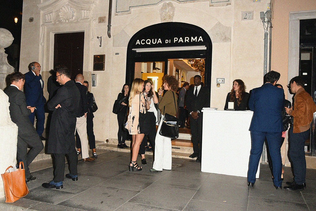 Dinamo Acqua Di Parma 01 Tease