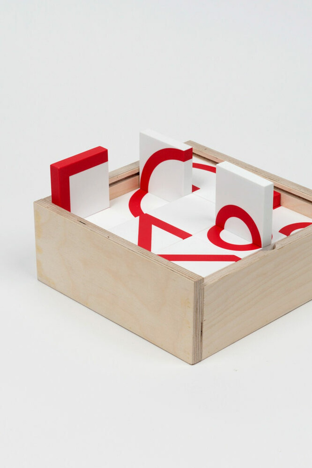 Dinamo Galapagos Physical Game