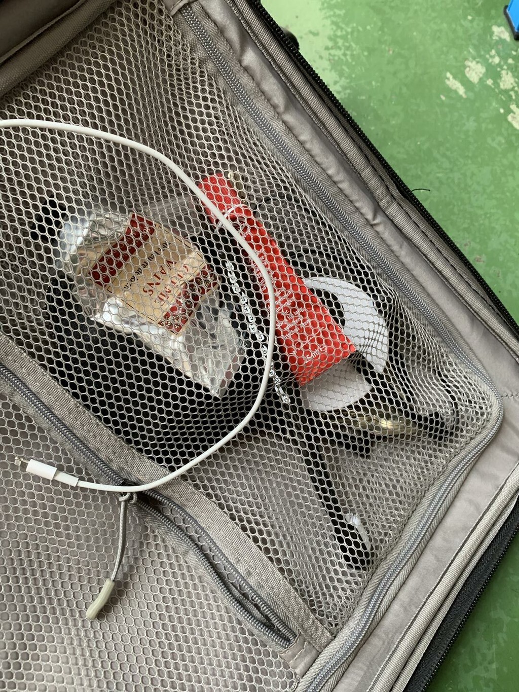 Dinamo Darkroom Curaprox 04 Suitcase