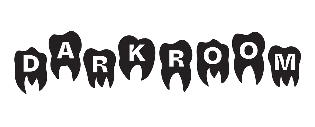 Dinamo Darkroom Curaprox 05 Darkroom Teeth