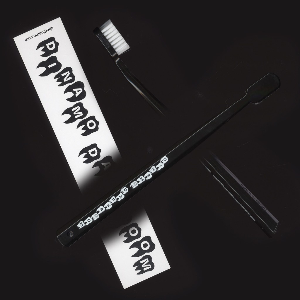 Dinamo Darkroom Toothbrush Double 2