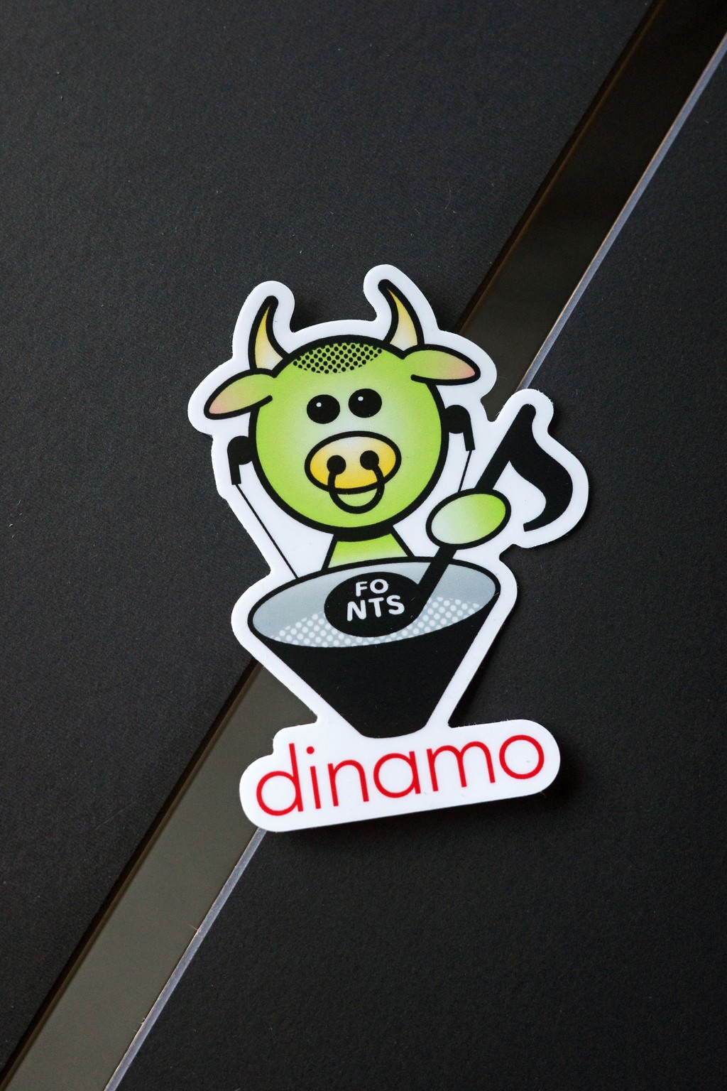Dinamo Hardware fo NTS Sticker High Res 2025