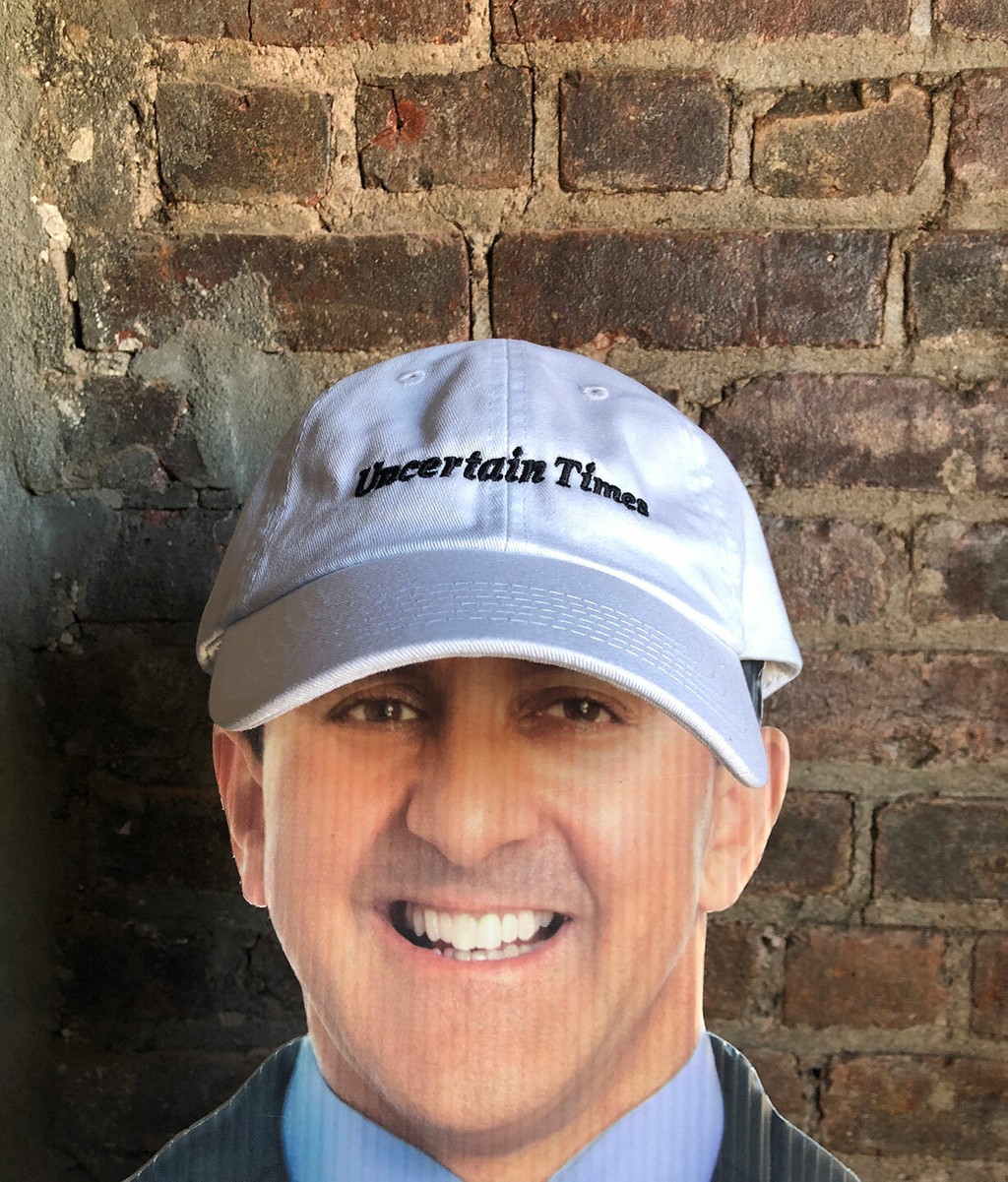 Dinamo Uncertain Times 01 Paper Man