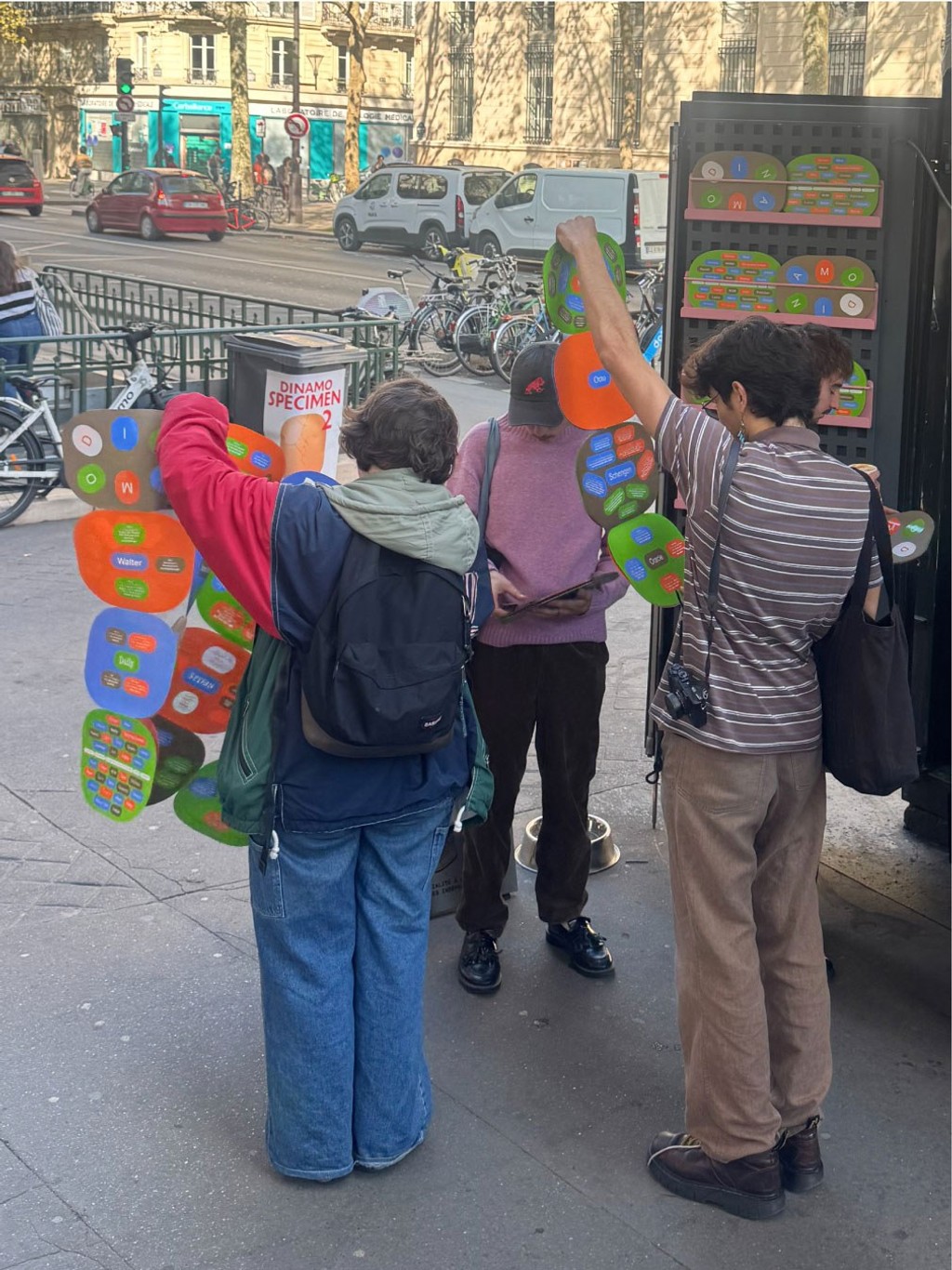 Dinamo Event Specimen Launch Opened Specimen 2 People Back Web