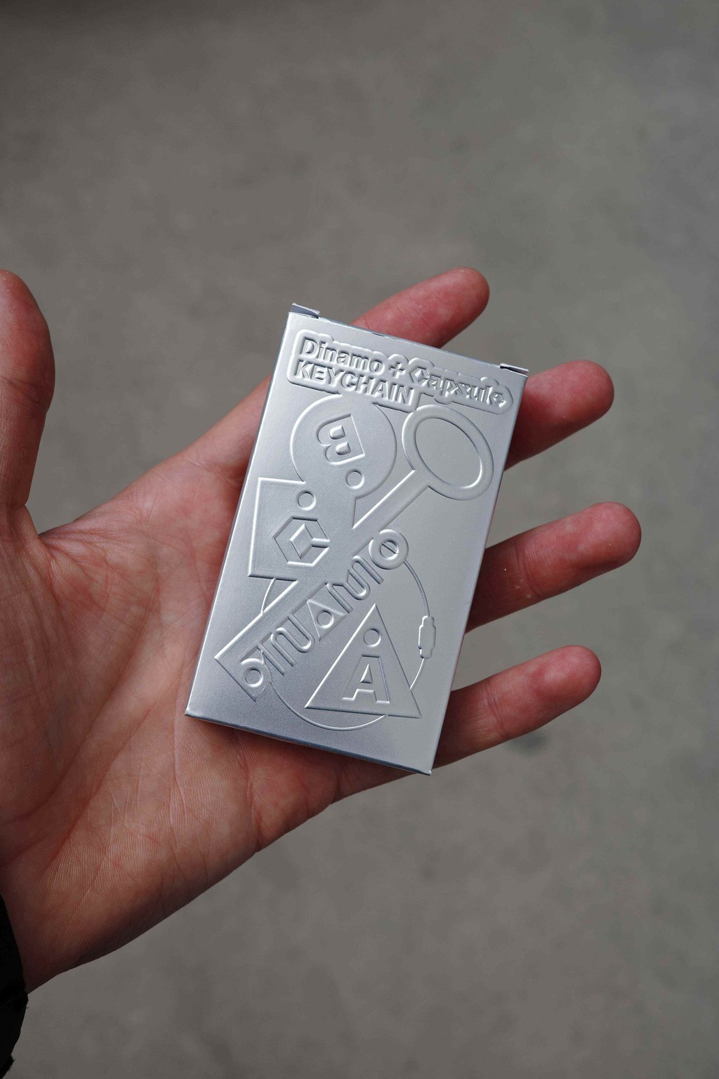 03 Dinamo Hardware Capsule Keychain Box Packaging Simon Merz 2024 Web