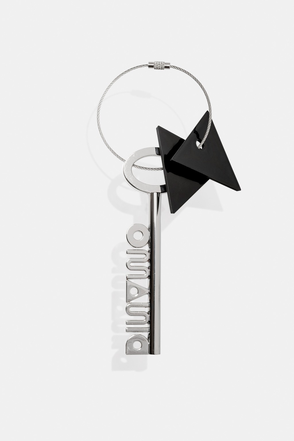 Dinamo Ke Y Ychain YY Back Portrait High Res 2026