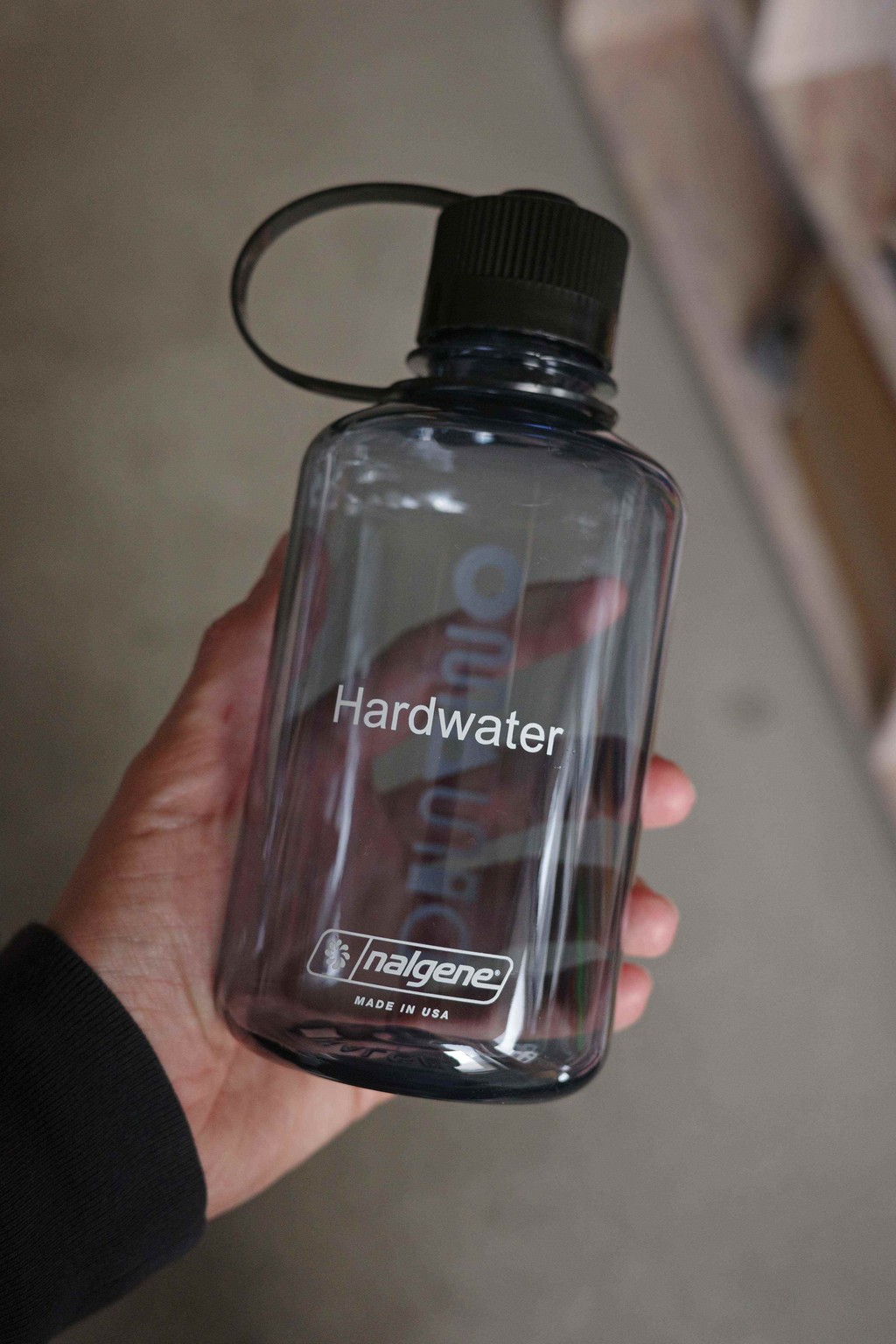 Dinamo Hardware Nalgene Back Studio Web