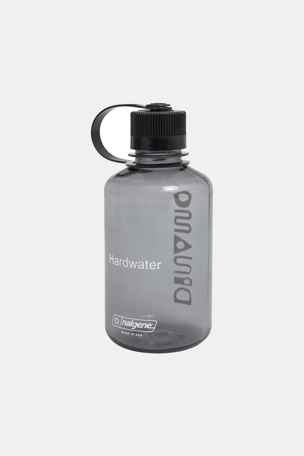 Dinamo Hardware Nalgene Front Back Teaser Landscape