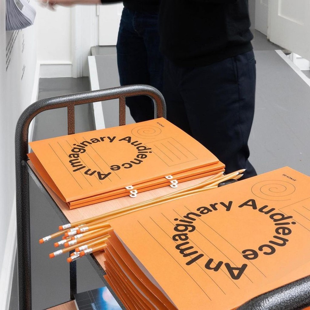 Imaginary Audience00009