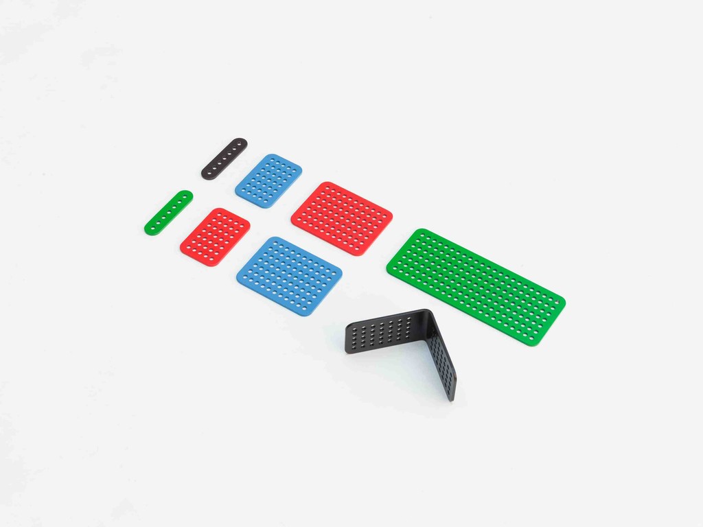 Dinamo Hardware Connector Repro BNAG Oliver Selim Boualam 2023 Web 14