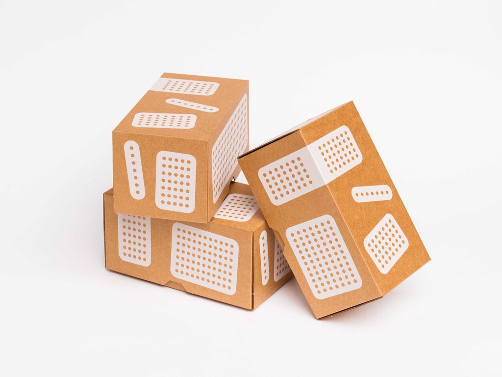 Dinamo Typefaces Hardware Connect Connector Box Oliver Selim Boualam Web Res 9