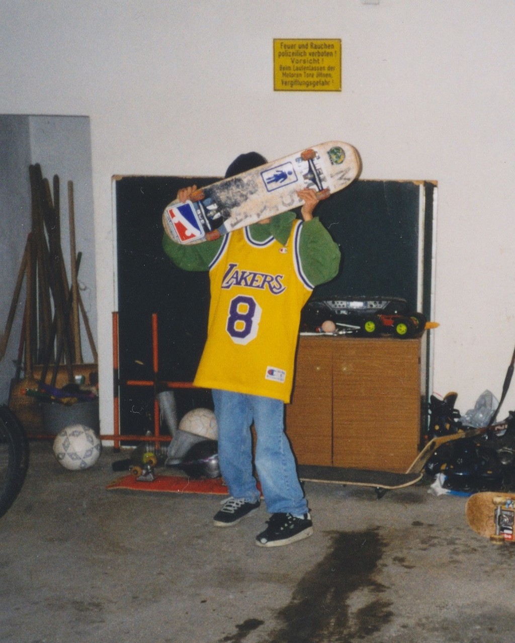 Dinamo Hardware Unlocked Simon Skateboard Kid