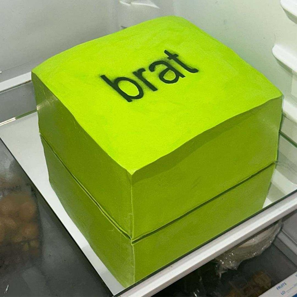 Dinamo Update Brat Rom Typeface In Use yipstudio