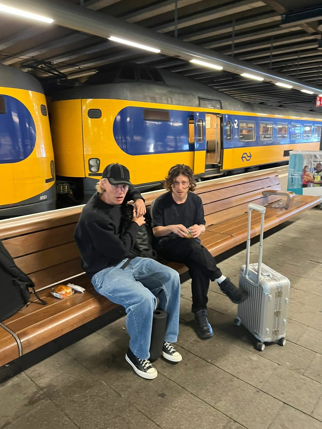 PHOTO 2022 09 11 13 26 04