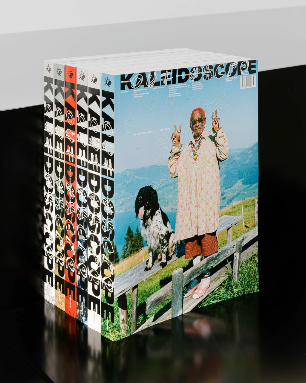 Monument Grotesk Kaleidoscope 0