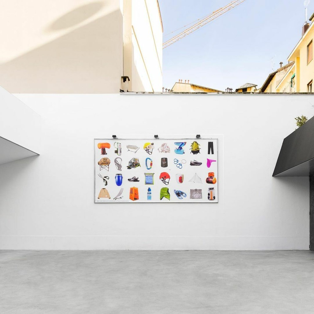 Monument Grotesk Kaleidoscope 12