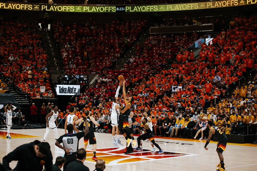 Dinamo Monument Grotesk Utah jazz abcdinamo 6