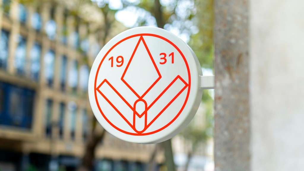 D Inamo Ginto Building Centre Daly Lyon 1