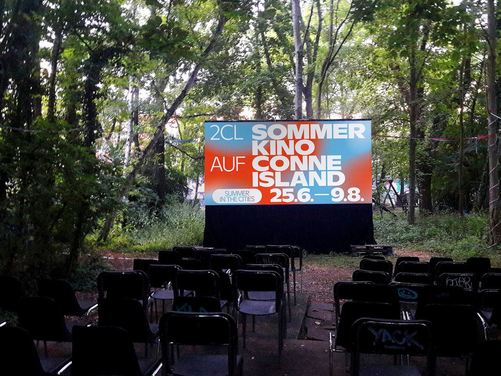 Dinamo Ginto bureau est cinematheque 2 Cl Leinwand