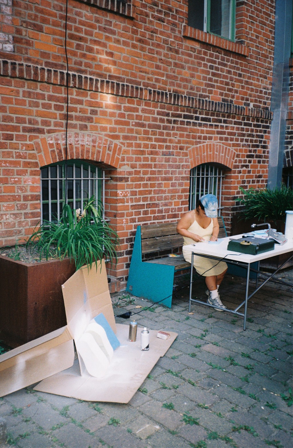 Dinamo Typeface Pelikan BTS Simone