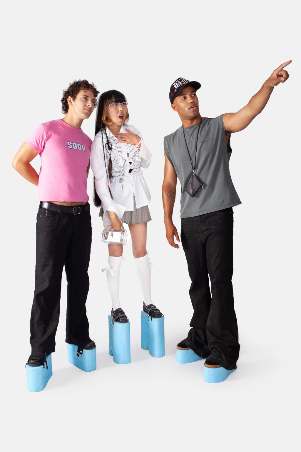 Dinamo Typeface Pelikan Group Teaser Portrait 1