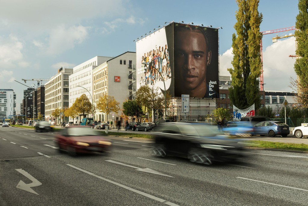 Dinamo Whyte Nike 02