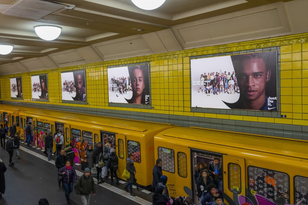 Dinamo Whyte Nike 22